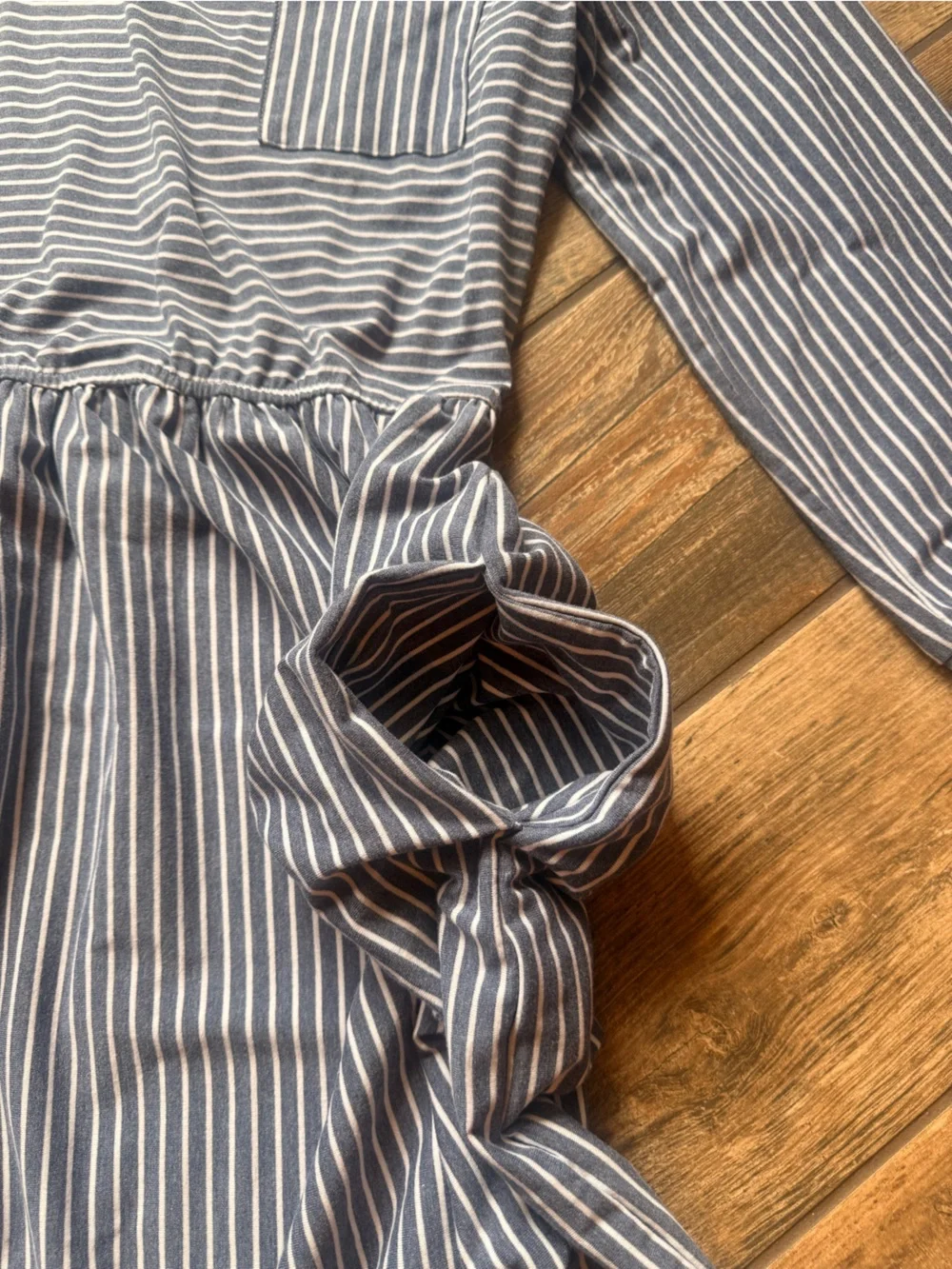 Striped 3/4 Sleeve Dress in Navy and White - Picture 5 of 6